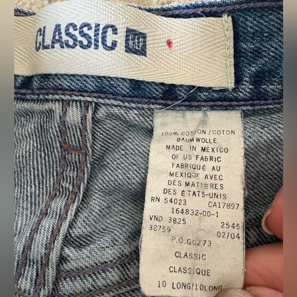 Vintage GAP Cutoff Shorts - Picture 6 of 10